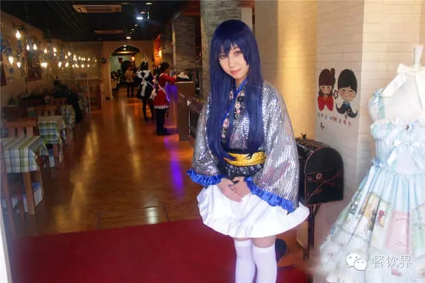 【震精】女仆咖啡館：穿越次元之門 還有“特殊”服務？