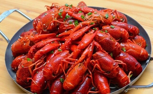 80后華為男如何將油悶大蝦賣(mài)出百萬(wàn)業(yè)績(jī)！