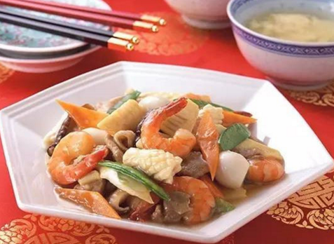 兩家餐館用同樣的經(jīng)營(yíng)策略，結(jié)果卻不相同！|餐飲界