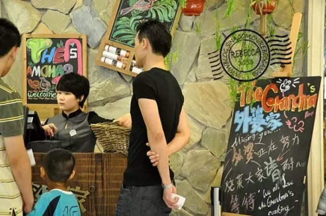 一家生意火爆的餐廳，菜品有那些門道？|餐飲界