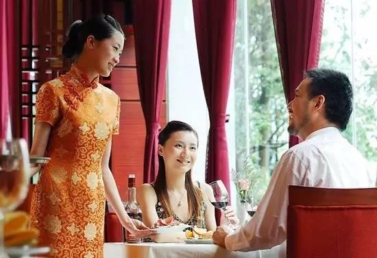 服務(wù)做到這10個細節(jié)，你的餐廳也是10年老店！|餐飲界