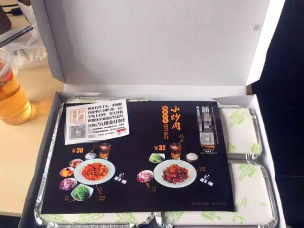 對(duì)照一下，你家的餐盒包裝“性冷淡”了嗎？