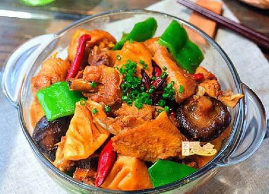 大數(shù)據(jù)告訴你：是誰(shuí)支撐黃燜雞瘋狂擴(kuò)張到現(xiàn)在？