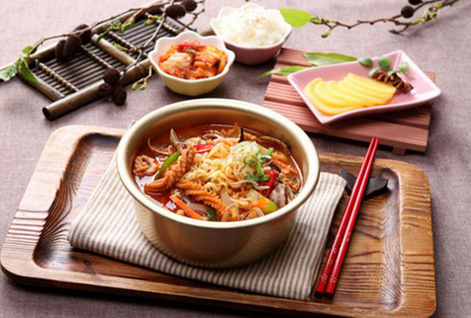 烤肉、炸雞、拌飯、芝士火鍋，難掩韓餐爛大街的真相