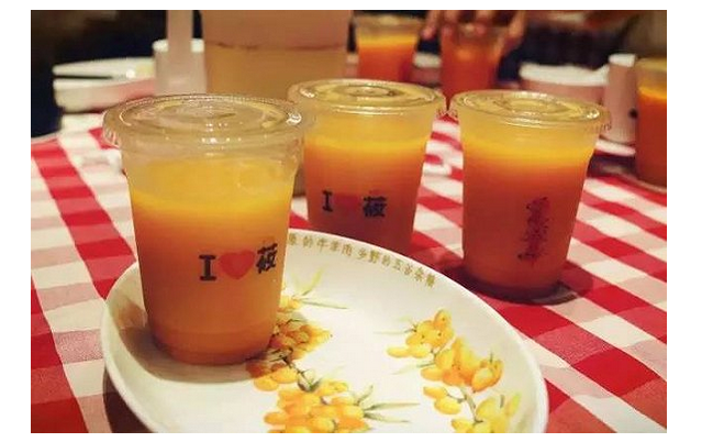 他們推了款國(guó)臺(tái)味的雞尾酒 餐飲企業(yè)的飲品還可以這么玩？|餐飲界