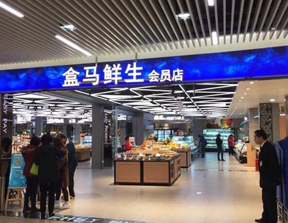 開便利店、書店、花店、家具店……餐飲老板開始跨界反攻！