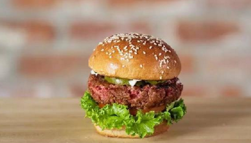 人造牛肉價(jià)格四年降了 96%，但還要 3.7 萬元一斤