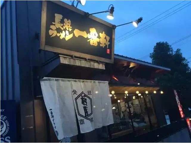 這家小店靠這6個秘訣，30個座位日流水2萬|餐飲界