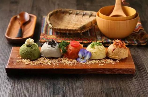 創(chuàng)業(yè)2年15家店獲千萬級投資，民族特色菜的春天來了嗎?|餐飲界