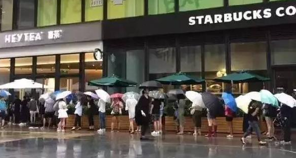 臥底喜茶北京代購群：排隊沒升級，黃牛卻“升級”不少