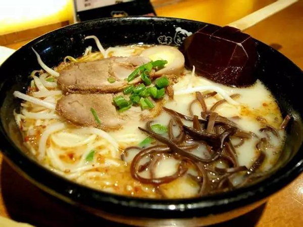 業(yè)績(jī)下滑，關(guān)店數(shù)家，沒(méi)了百度外賣庇護(hù)的味千，靠什么翻身？|餐飲界