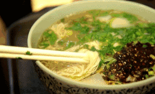 稱霸中國(guó)餐飲界“三大黑暗不明組織”中的正宗蘭州拉面為什么不正宗？
