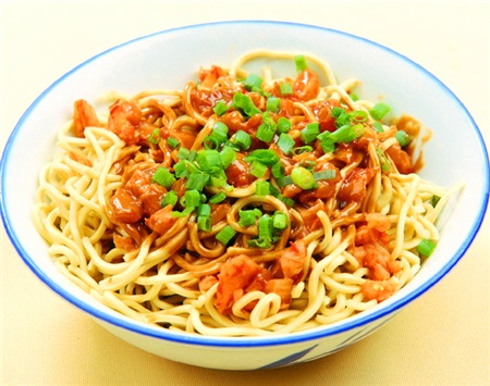河南一小吃店添加罌粟殼致食客被疑癮君子，老板獲刑