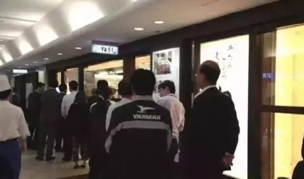 “奇葩”餐廳每平米日賣3.5萬，34年只開了34家店！
