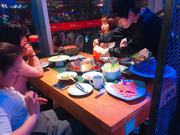 潮辣君告訴你，餐飲創(chuàng)業(yè)新手如何正確選擇火鍋品牌