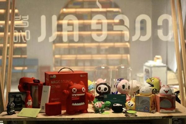 敢把店開到1500㎡，這家咖啡館是這樣持續(xù)吸引顧客的