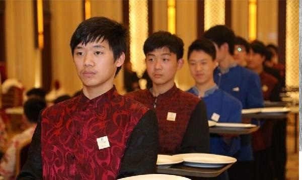 餐飲店長的苦惱：對員工太嚴(yán)留不住人，太松又管不好，怎么辦？