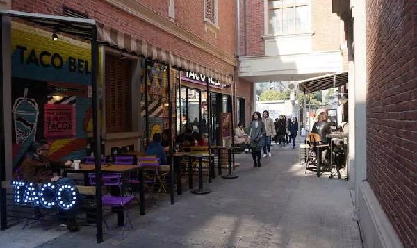 美國快餐 Taco bell 在中國變時(shí)髦了，所謂“快休閑”的餐飲流行是什么？