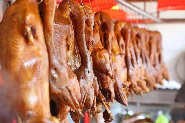 餐廳僅憑一款“爆品”就能成功上市！真的有可能嗎？