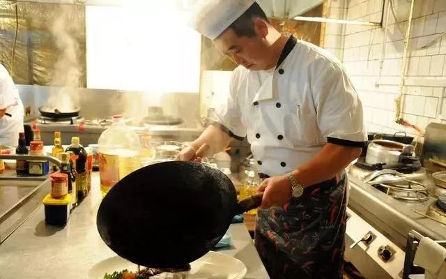 開餐廳四個數(shù)據(jù)定生死，不會算你就永遠做不大！