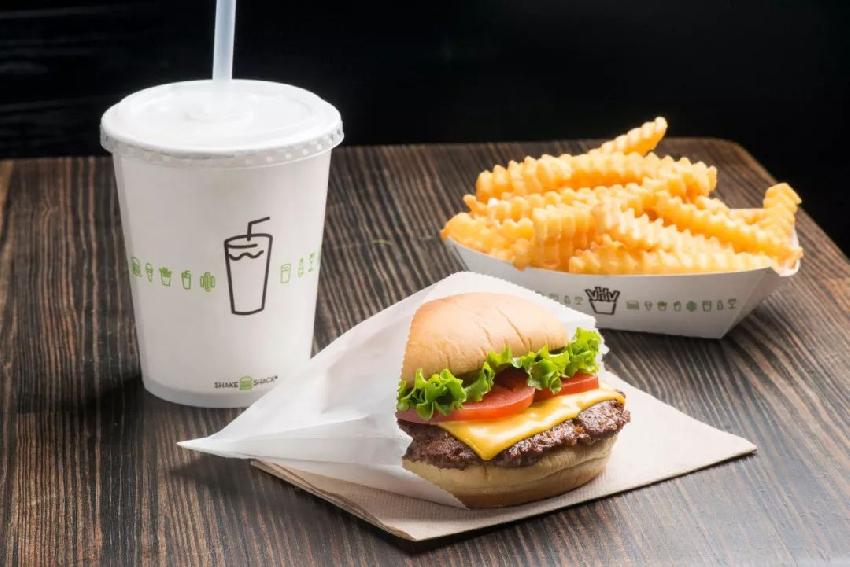 美國傳奇漢堡Shake Shack來中國前，還有一段難走的路…
