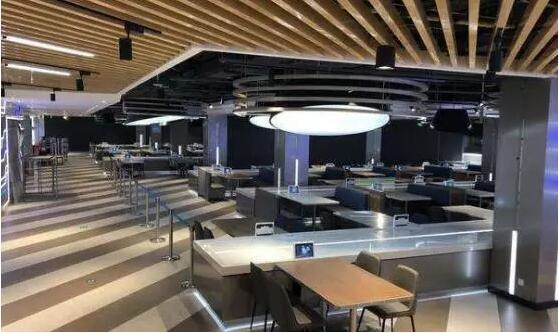 無人餐廳喜憂參半，要成還得看“暖科技”？|餐飲界