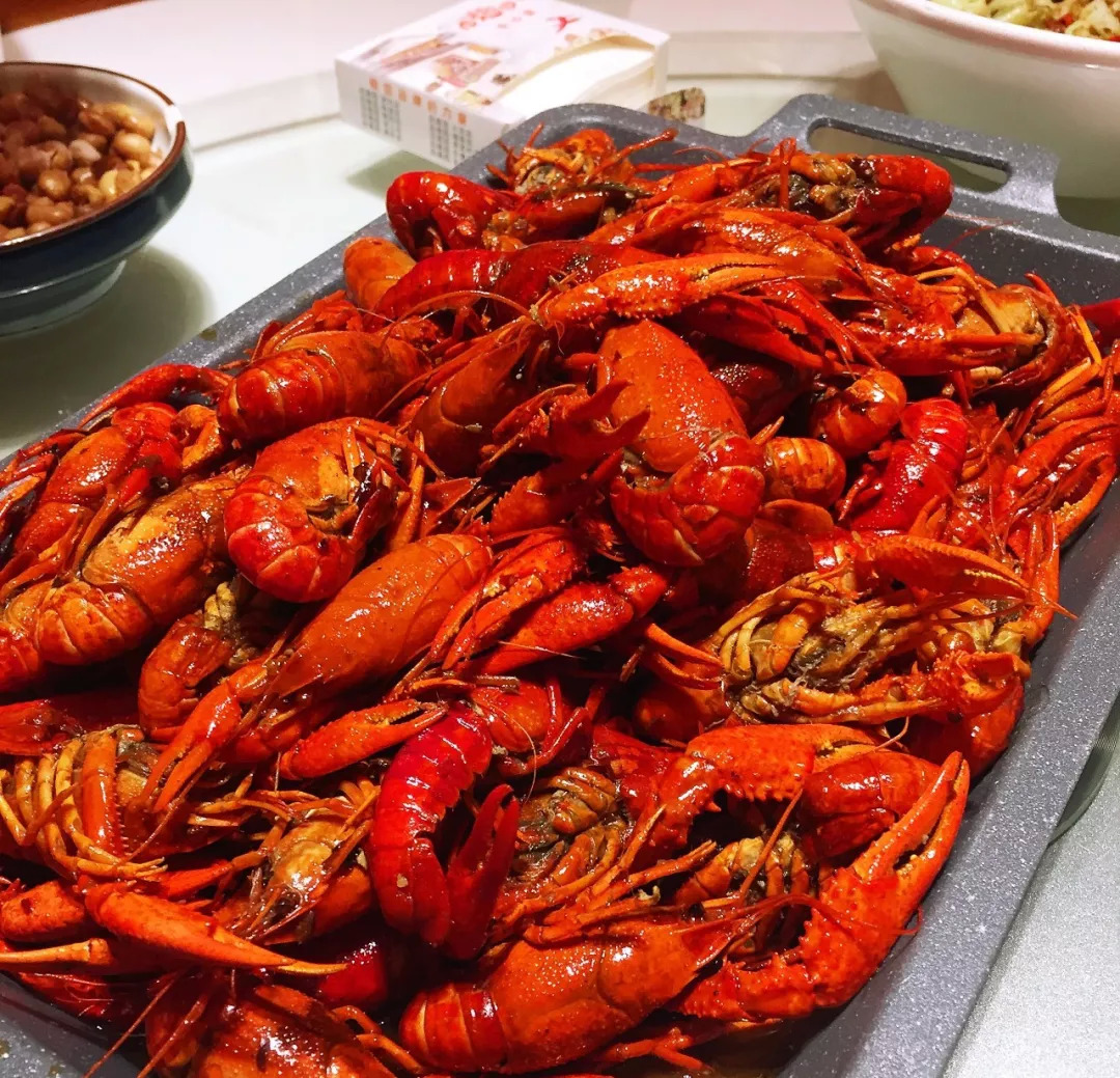 小龍蝦旺季來襲：蝦源大降50%，餐企還說不賺錢？ | 餐見|餐飲界