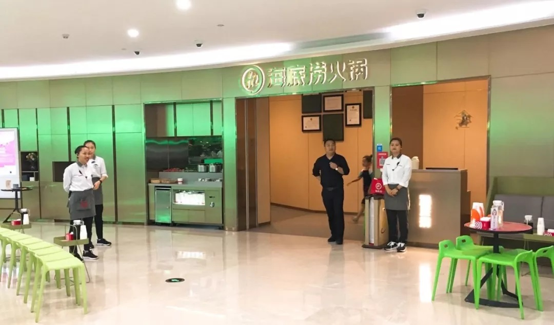 海底撈垃圾被拒運(yùn)，在餐飲環(huán)保方面中國還是落后了？ | 餐見