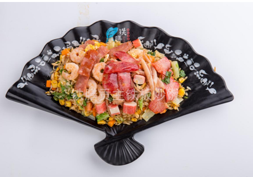 炒飯愛(ài)好者首選，鐵膳貢主海鮮炒飯，為什么這么受歡迎？