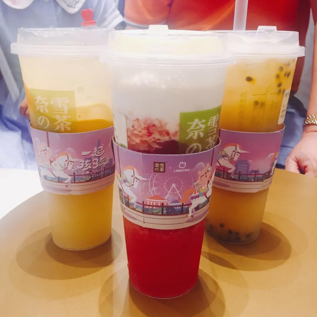 奈雪完成近億美金新融資；西貝因茶位費(fèi)遭投訴；上海一男子因吃河豚成植物人