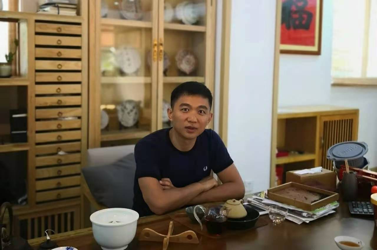半年客銷(xiāo)售翻倍，這家麻辣燙憑什么這么“拽”？|餐飲界