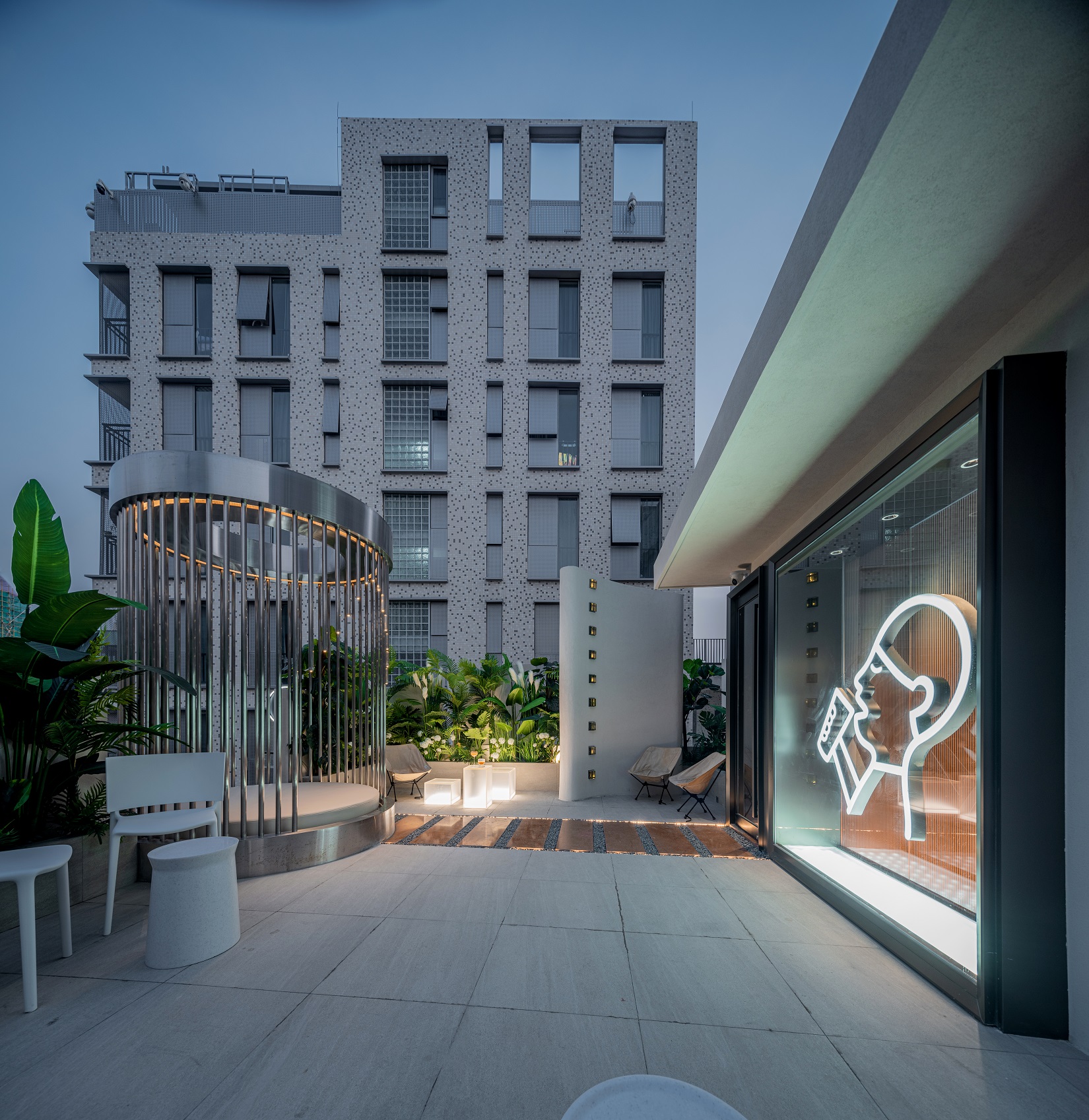 喜茶全球首家手造店即將正式營業(yè)，深圳南頭古城再添新地標(biāo)