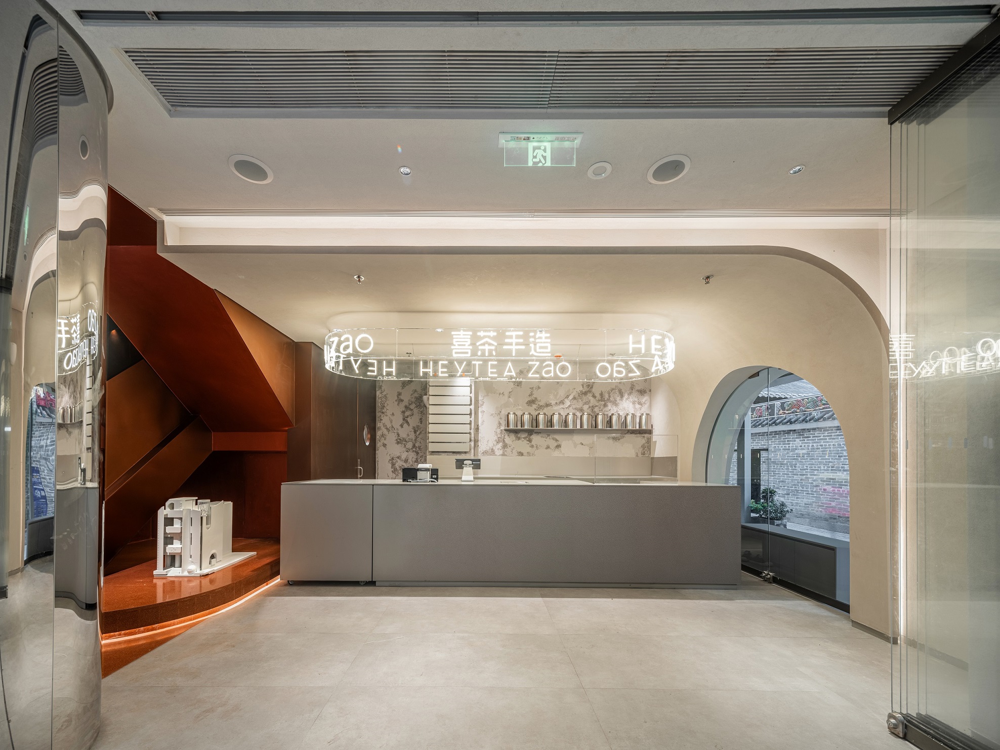 重新定義靈感茶飲空間，喜茶全球首家手造店落戶深圳南頭古城！|餐飲界