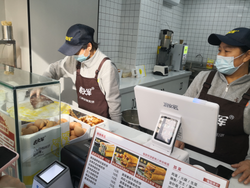 辛苦卻有奔頭有盼頭，虎頭軍煎餅2022年計(jì)劃新開超60家門店