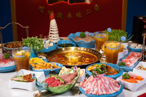 餐飲品牌升級(jí)策略：蛙二爺新IP鮮活亮相，諧音梗玩轉(zhuǎn)傳播記憶