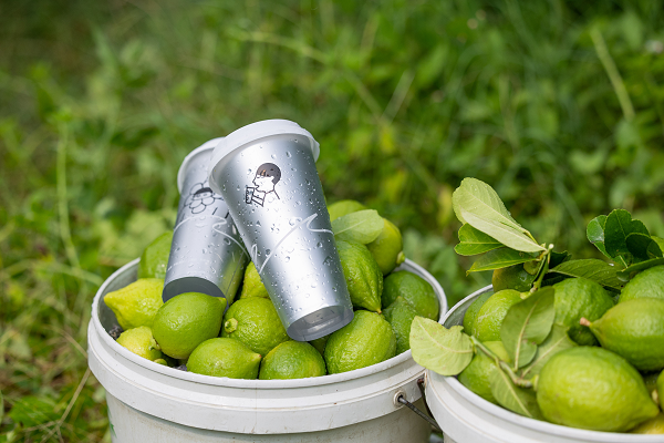 多個水果基地喜迎豐收！喜茶發(fā)展新茶飲供應(yīng)鏈助力鄉(xiāng)村振興|餐飲界