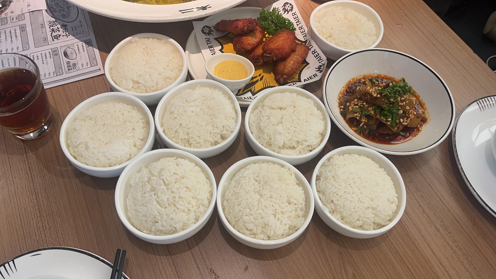 靠一碗米飯破局，底層邏輯是什么？