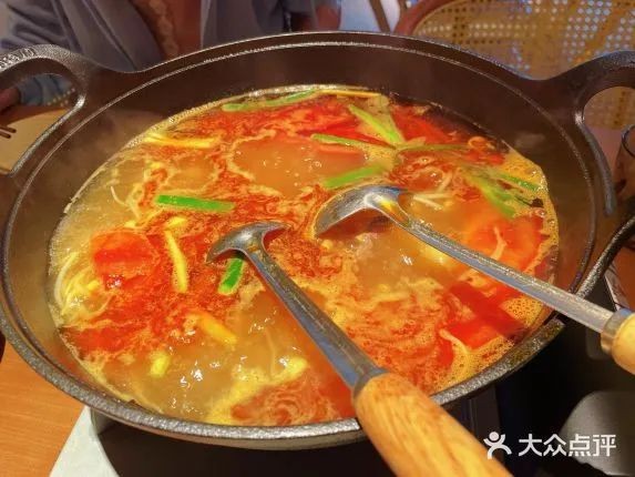 上億曝光，有人打飛的去吃 天水麻辣燙接棒淄博燒烤？