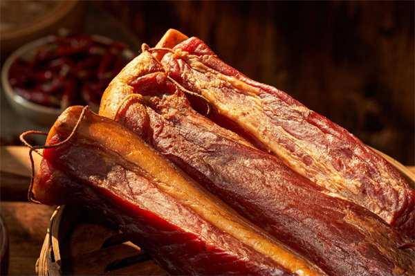 美綴美城口老臘肉，千年傳承背后的美味秘訣